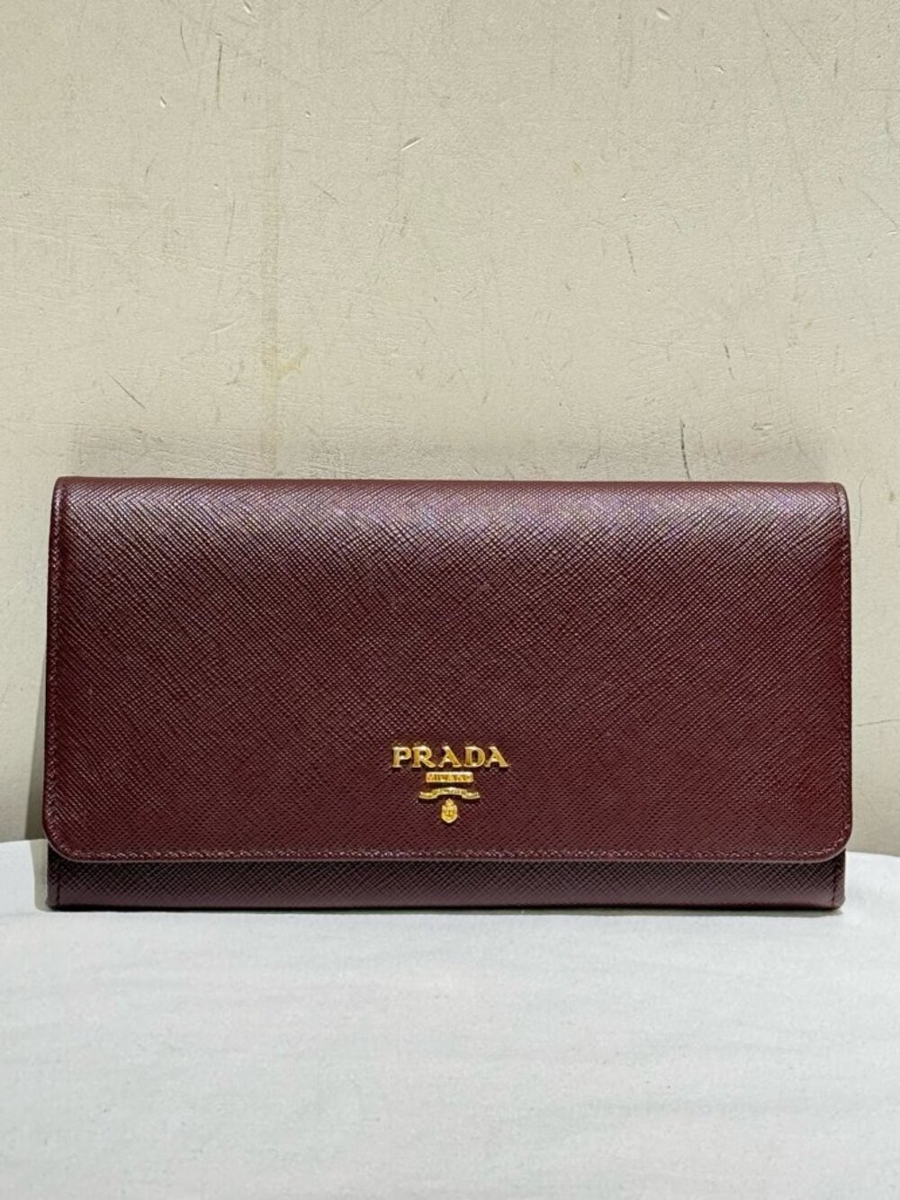 Prada Burgundy Saffiano Calfskin Wallet On Chain